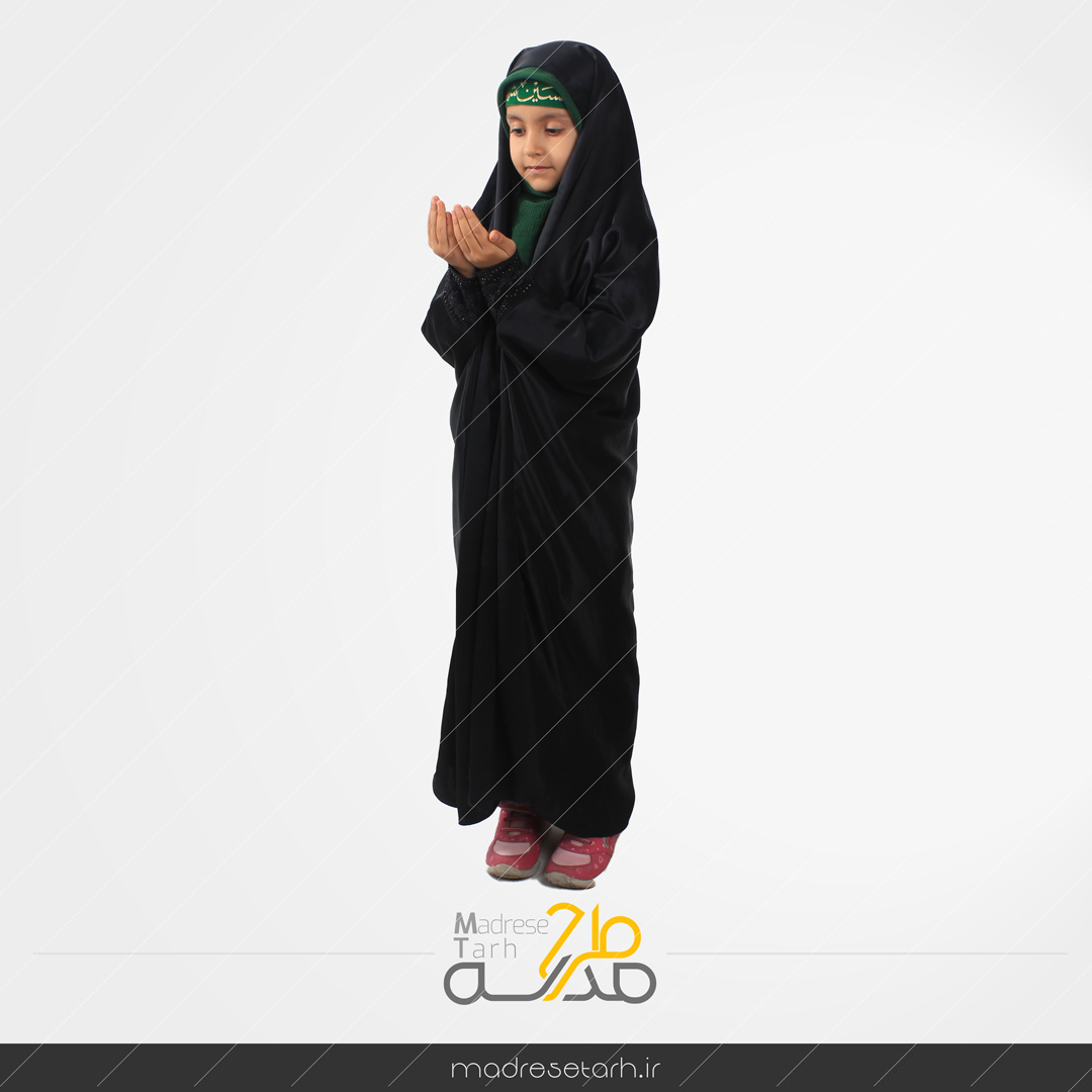 قنوت دختر محجبه