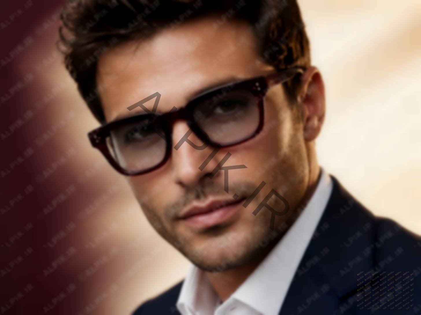عینک طبی مردانه با فریم ضخیم زرشکی