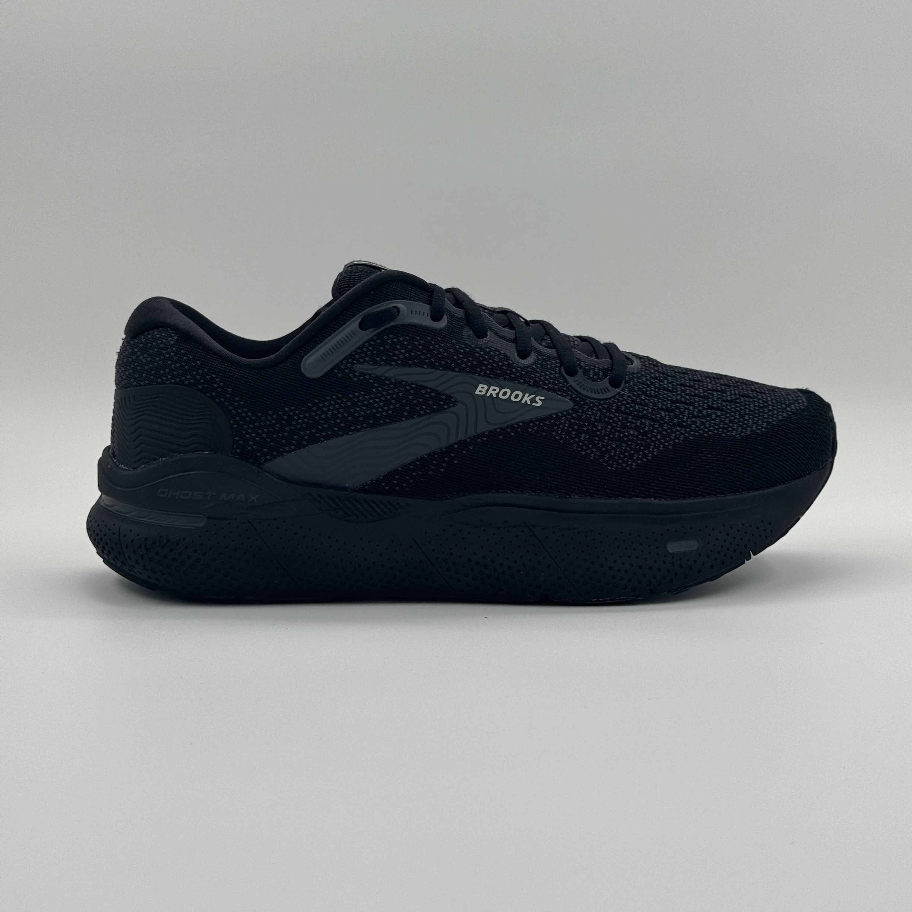 بروکس گاست مکس BROOKS GHOST MAX WIDE (2E) مدل 1104062E020