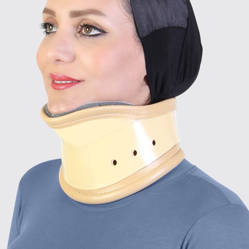 گردنبند طبی سخت چانهدار طب و صنعت کد 50400