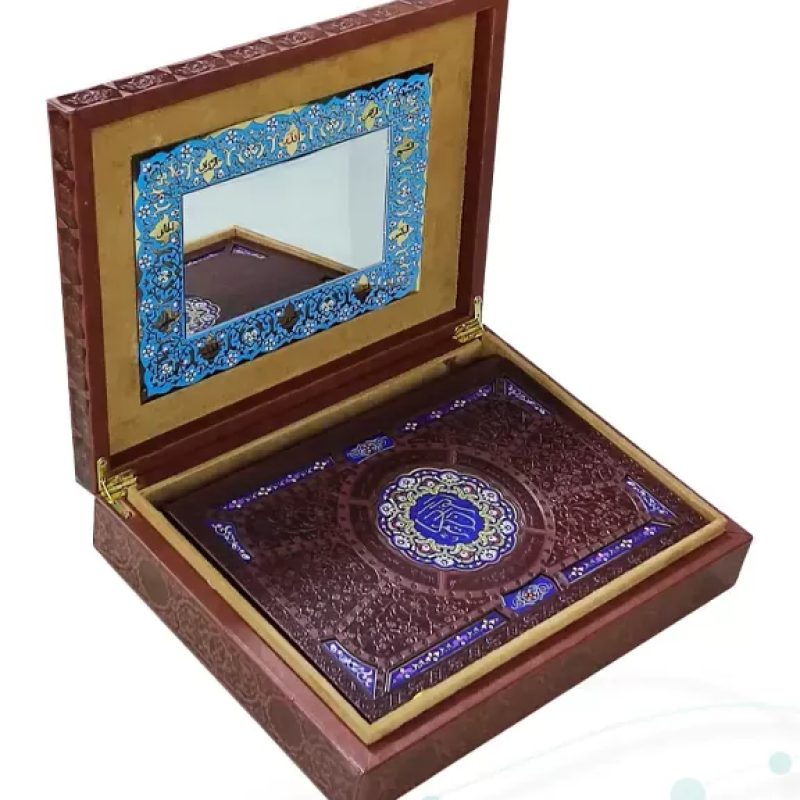 قرآن وزیری بدون ترجمه گلاسه چرم جعبه دار پلاک رنگی جدید با آینه