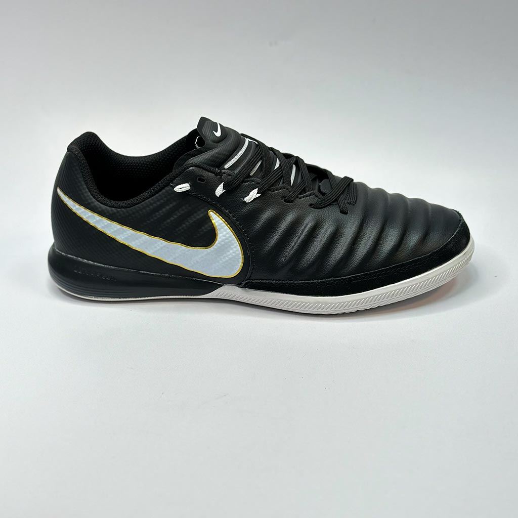 nike tiempo x