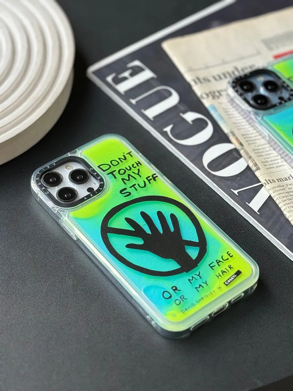 قاب آکواریومی Blacklight Dont Touch