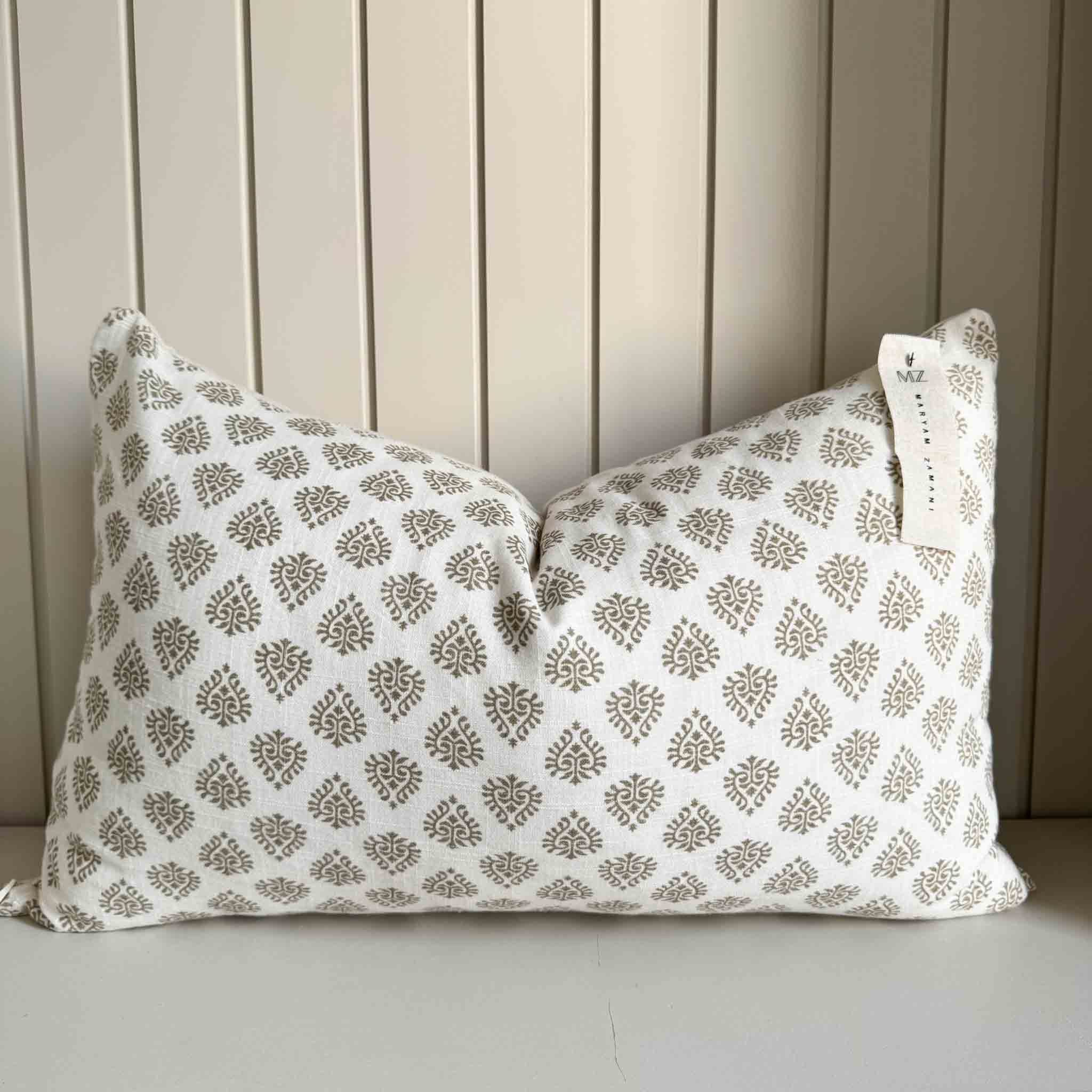 کوسن مدل Motif