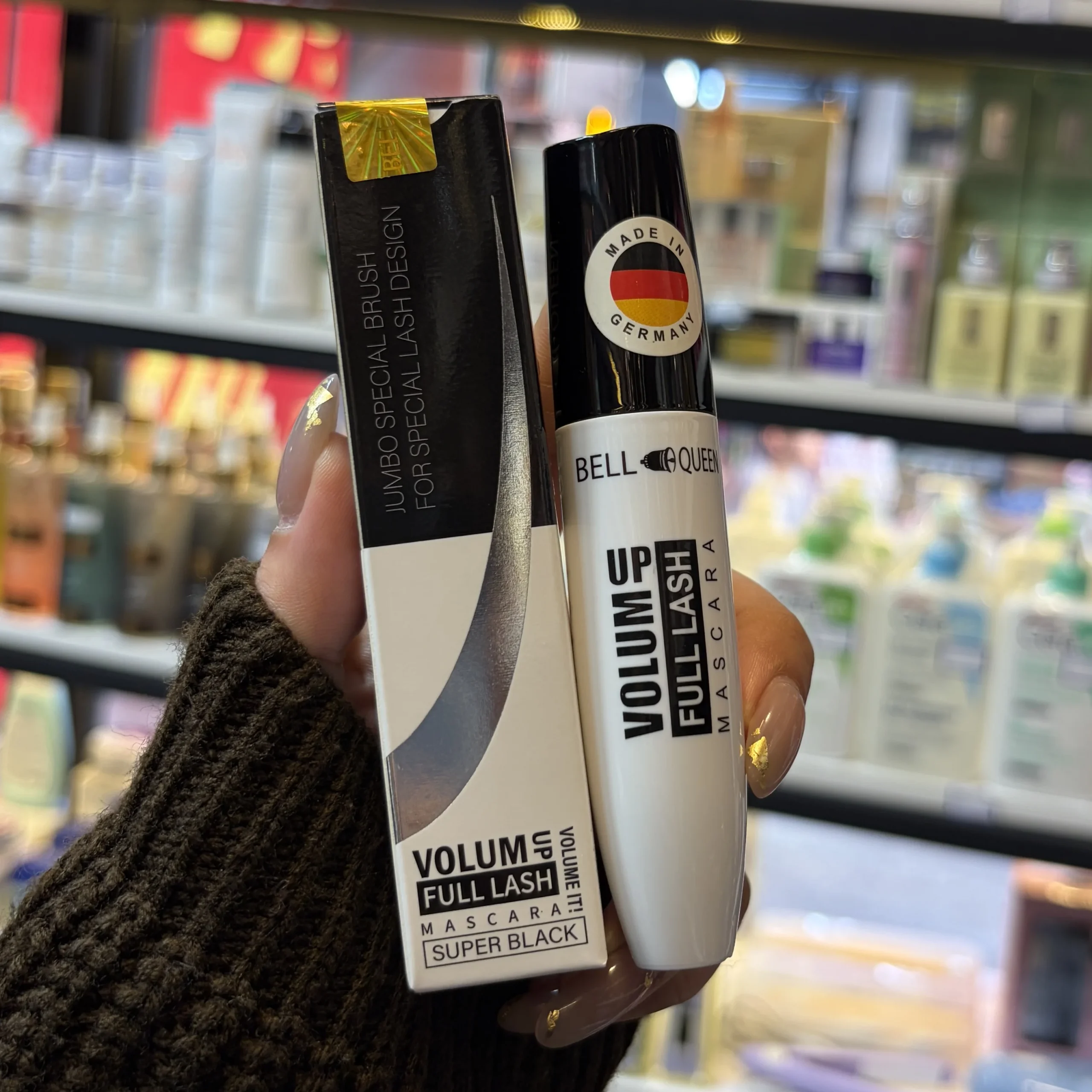 ریمل بل کویین سفید Volume Up Full Lash Super Black