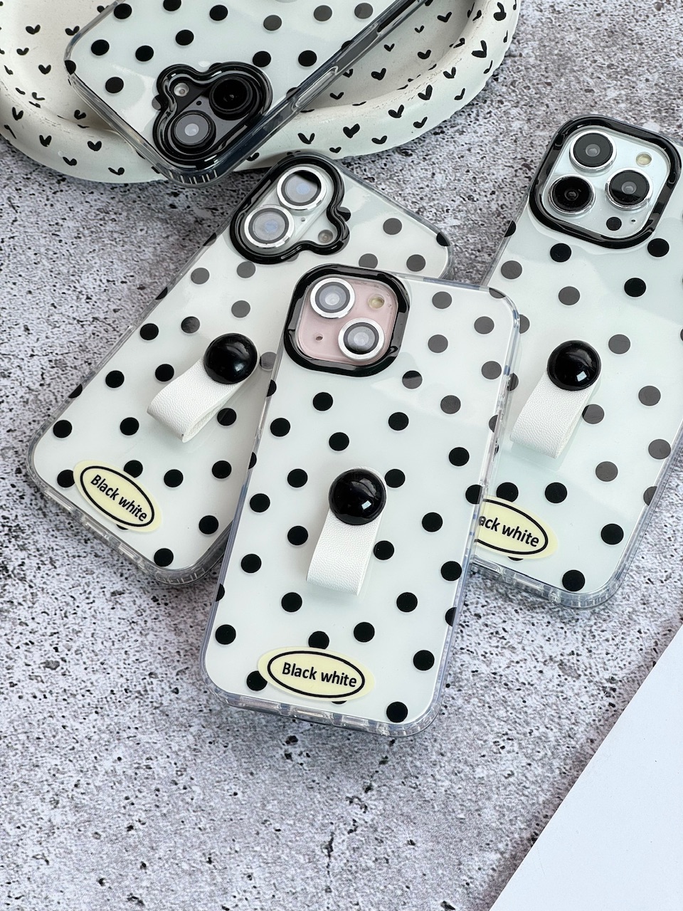 قاب Black & White DOT