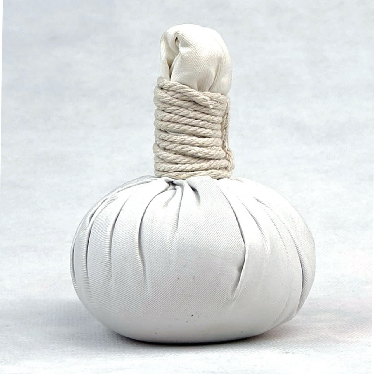 کمپرس گرم گیاهی