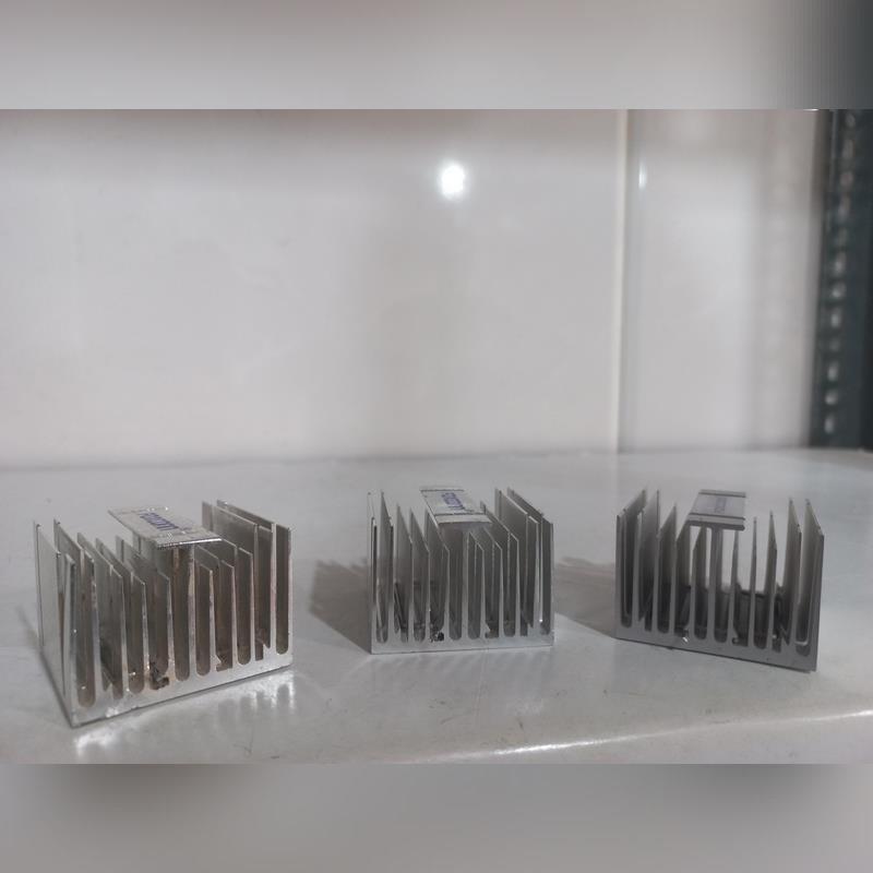 هیت سینک بدون پین 42 در 42 میلیمتر