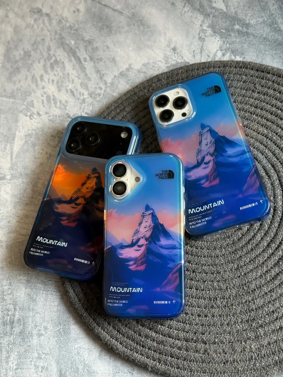 قاب mountain sunset
