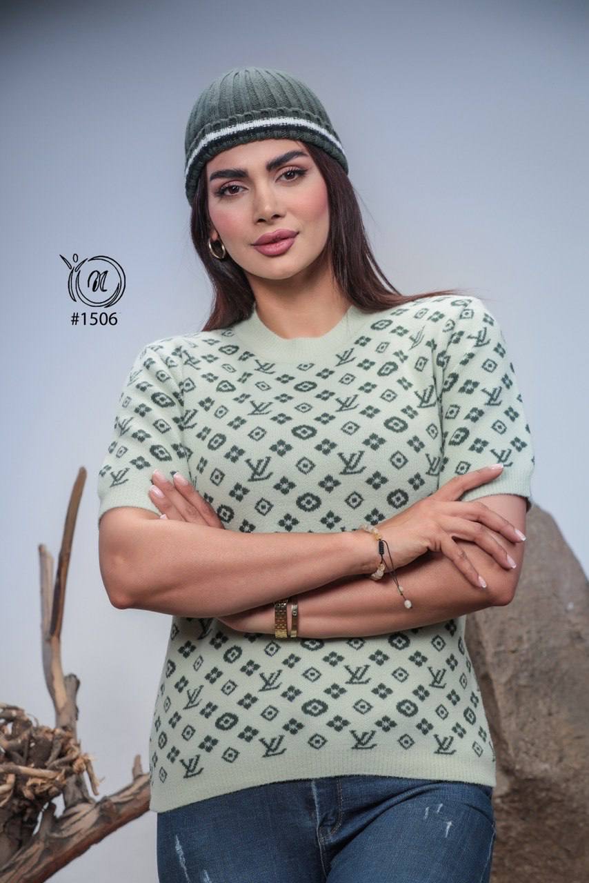 بلوز آستین کوتاه