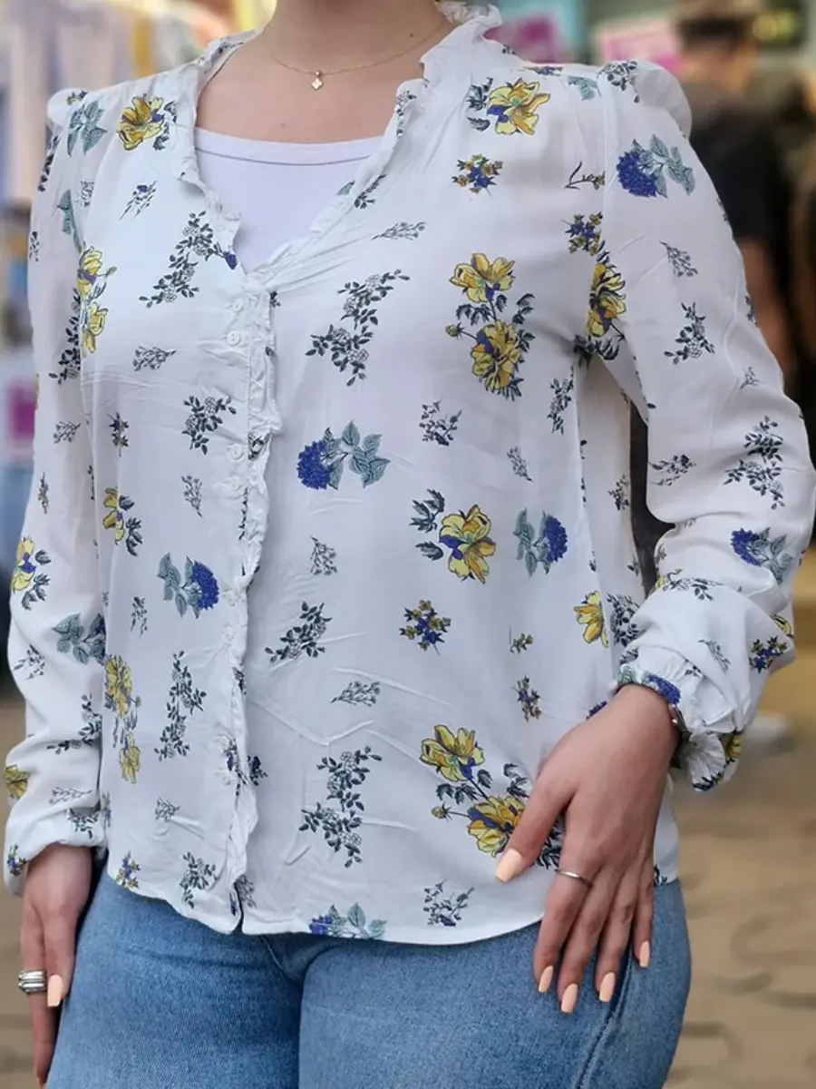 شومیز سفید گلدار