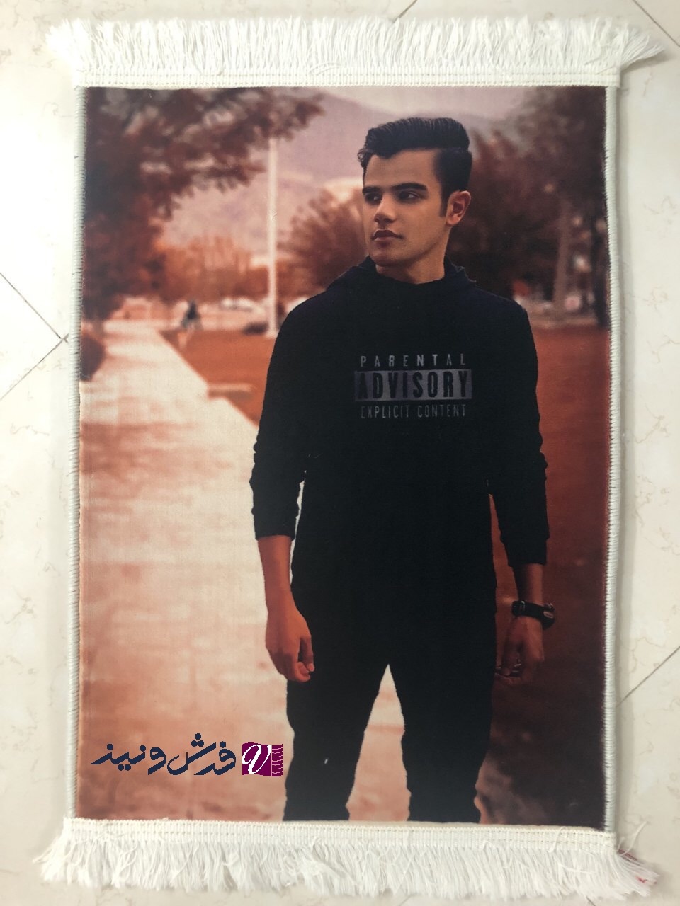 تابلو فرش چهره سفارشی