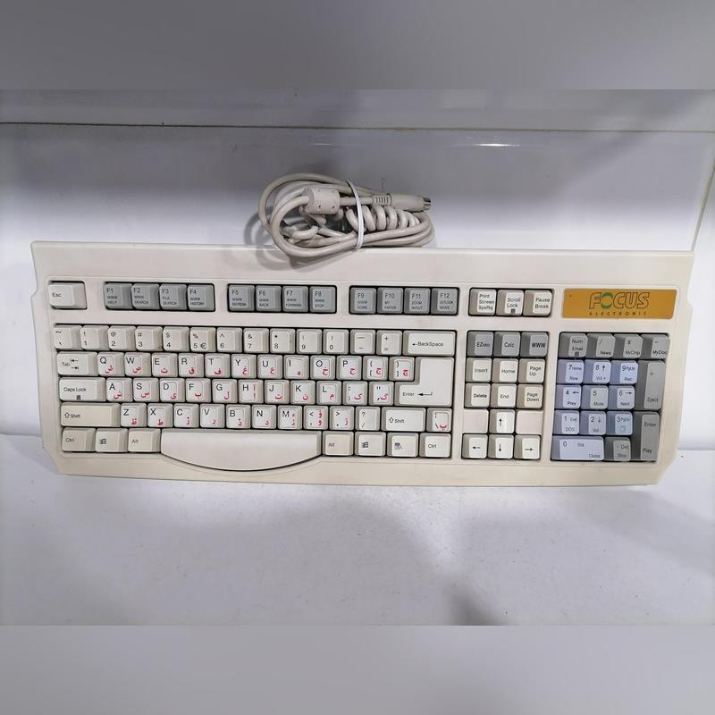 کیبرد قدیمی و کلکسیونی FOCUSمدل FK7800