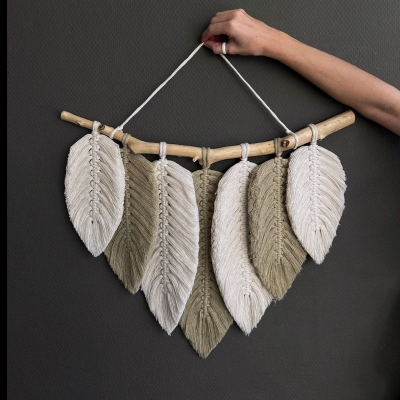 دیوارکوب مکرومه بافی طرح نگین برند ریسمونک و رنگ دلخواه