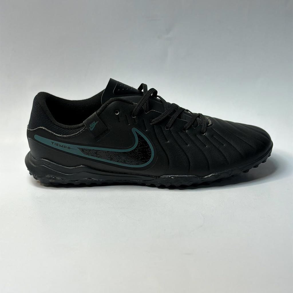 nike tiempo AG
