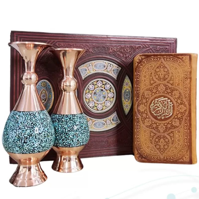 قرآن پالتویی چرم با 2گلدان فیروزه