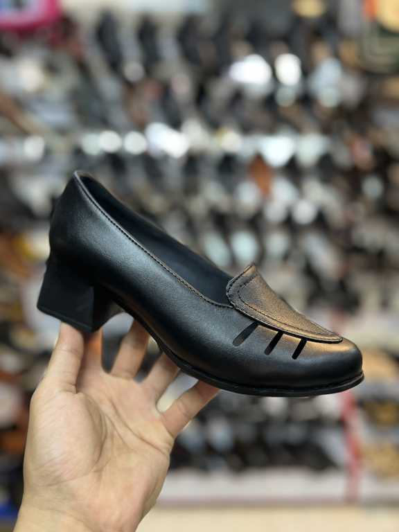 کفش اداری اشکی پاشنه پی یو