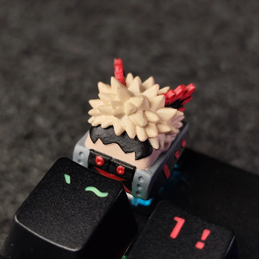 کی کپ کاستوم کاتسوکی باکوگو(Katsuki Bakugo) از انیمه مدرسه قهرمانانه من(My Hero Academia) کد 018