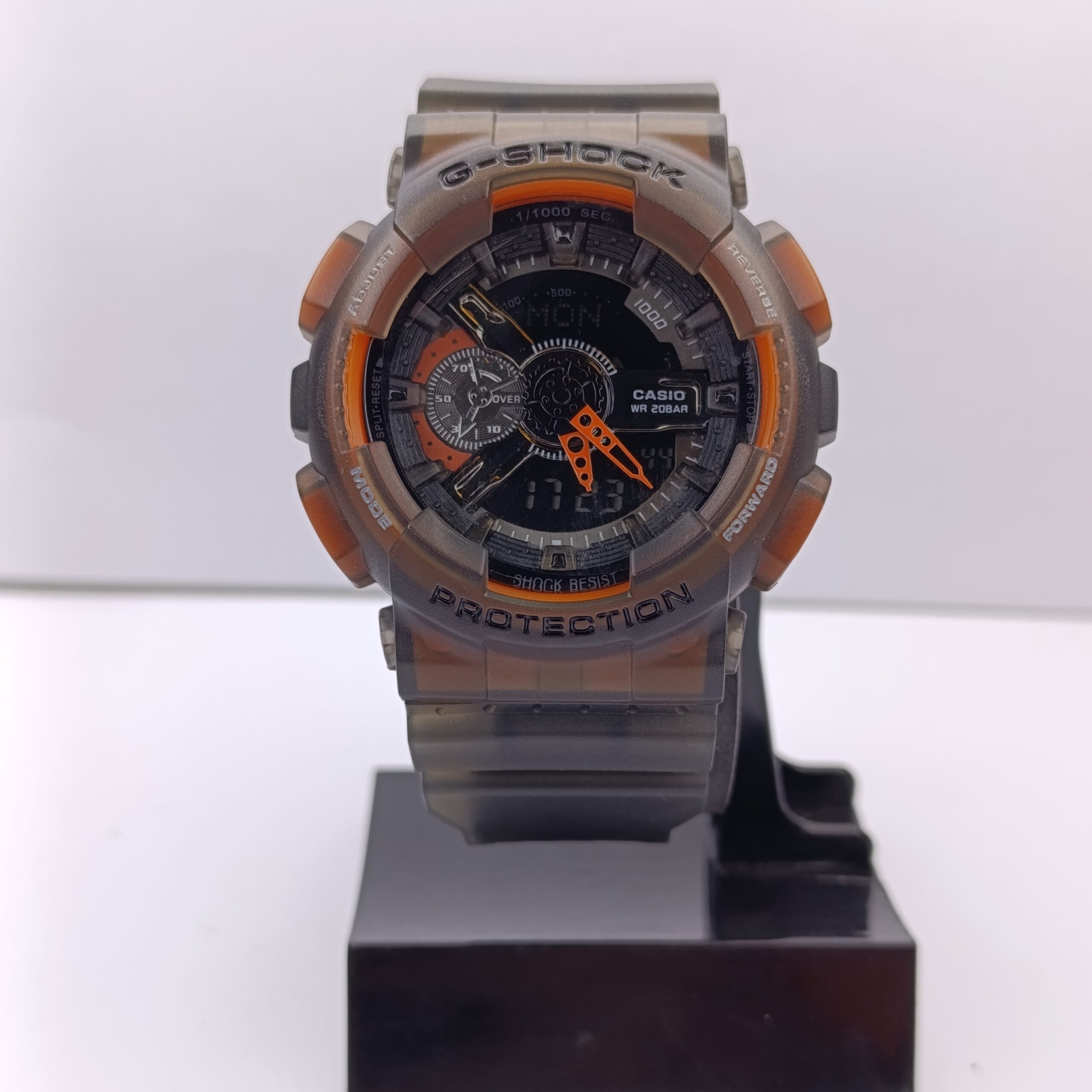ساعت مردانه جی شاک مدل بند دودی G-SHOCK ga-110