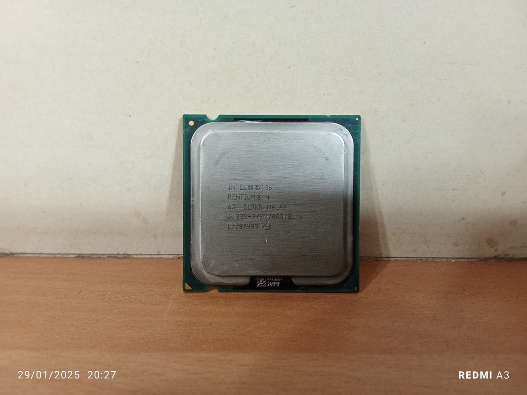 سی پی یو اینتل PENTIUM 4 3.00GH(استوک)