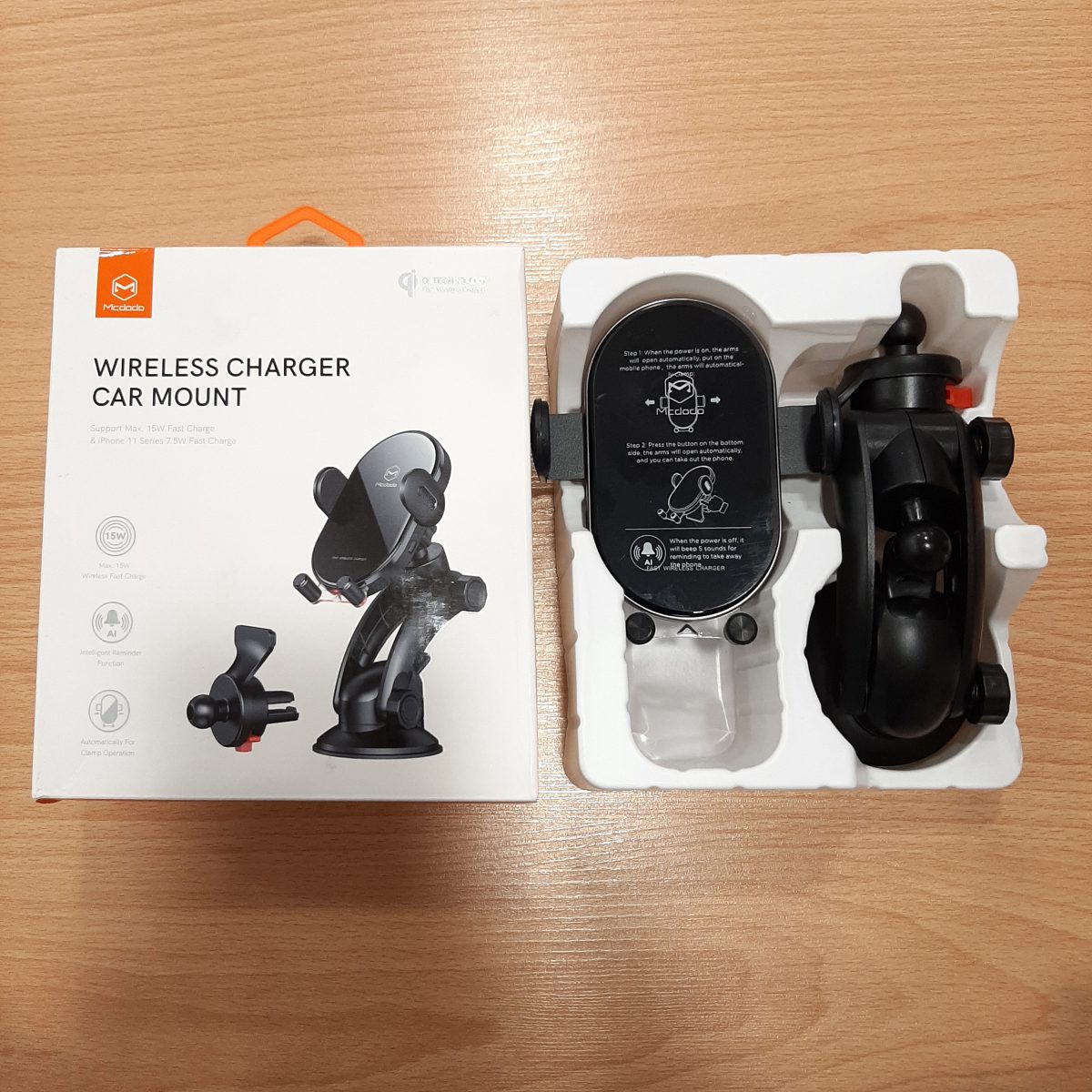 هولدر و شارژر وایرلس چند کاره هوشمند مک دودو Mcdodo CH-7620 Intelligent Air Mount توان ۱۵ وات