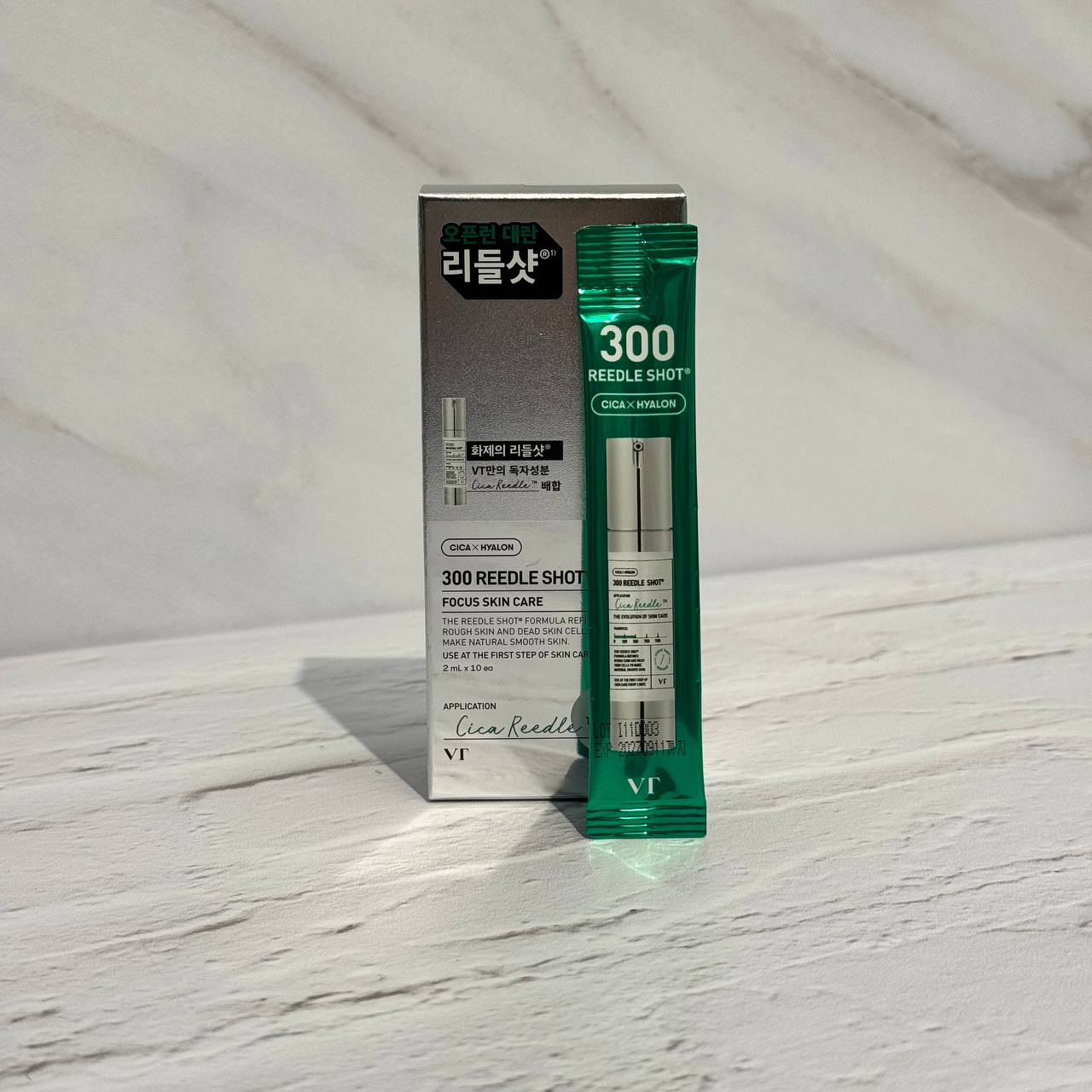 اسنس تقویت‌کننده و تسکین‌دهنده ریدل شات 300 وی تی کازمتیک شاسه 2 میلی  VT COSMETICS CICA Reedle Shot 300 Essence