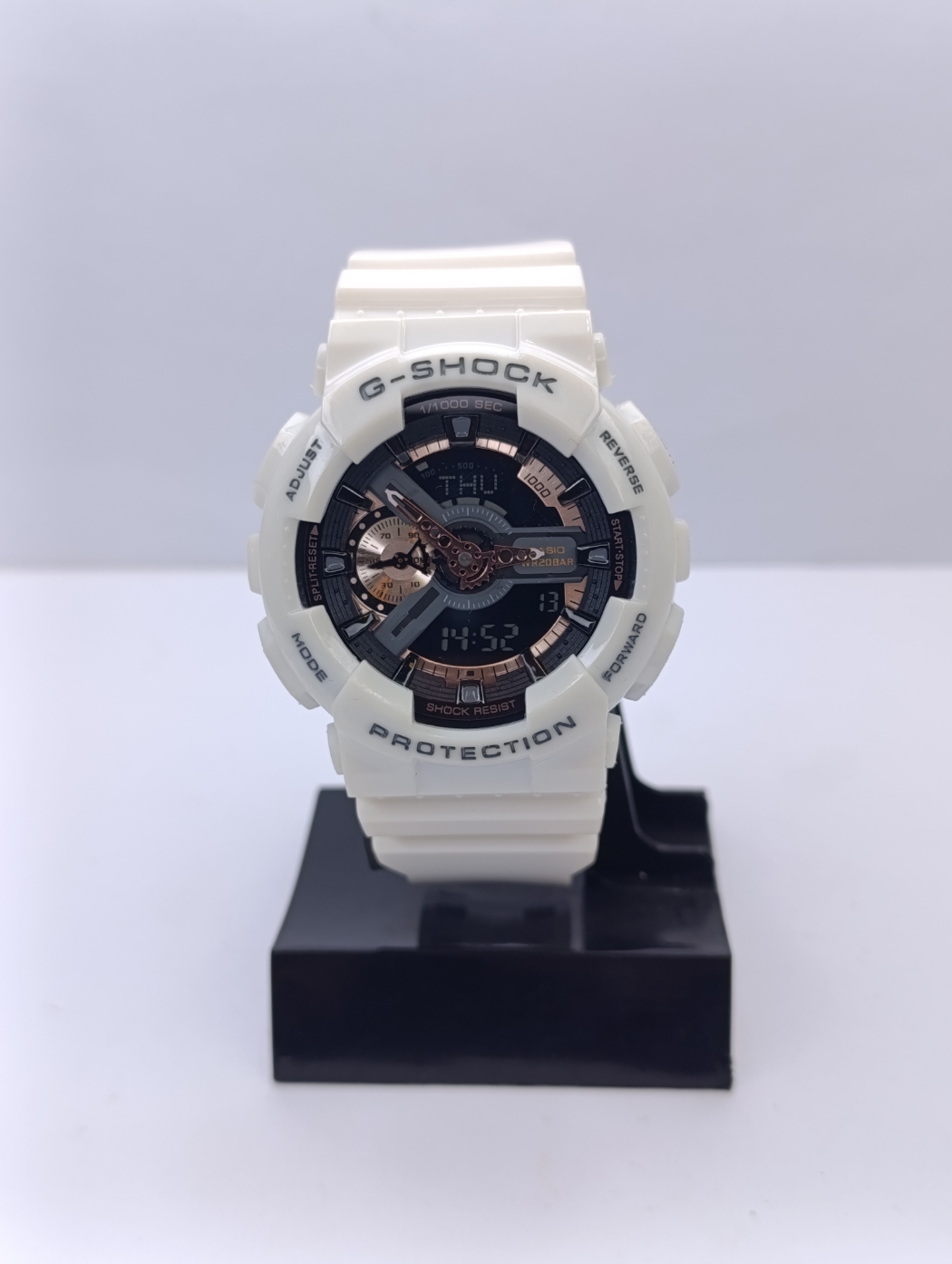 ساعت مردانه جی شاک سفید مدل G-SHOCK ga-110