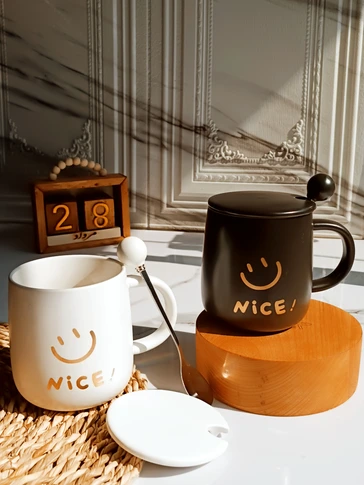 ماگ nice طرح لبخند - دربدار و قاشق دار - کیفیت درجه 1 وارداتی