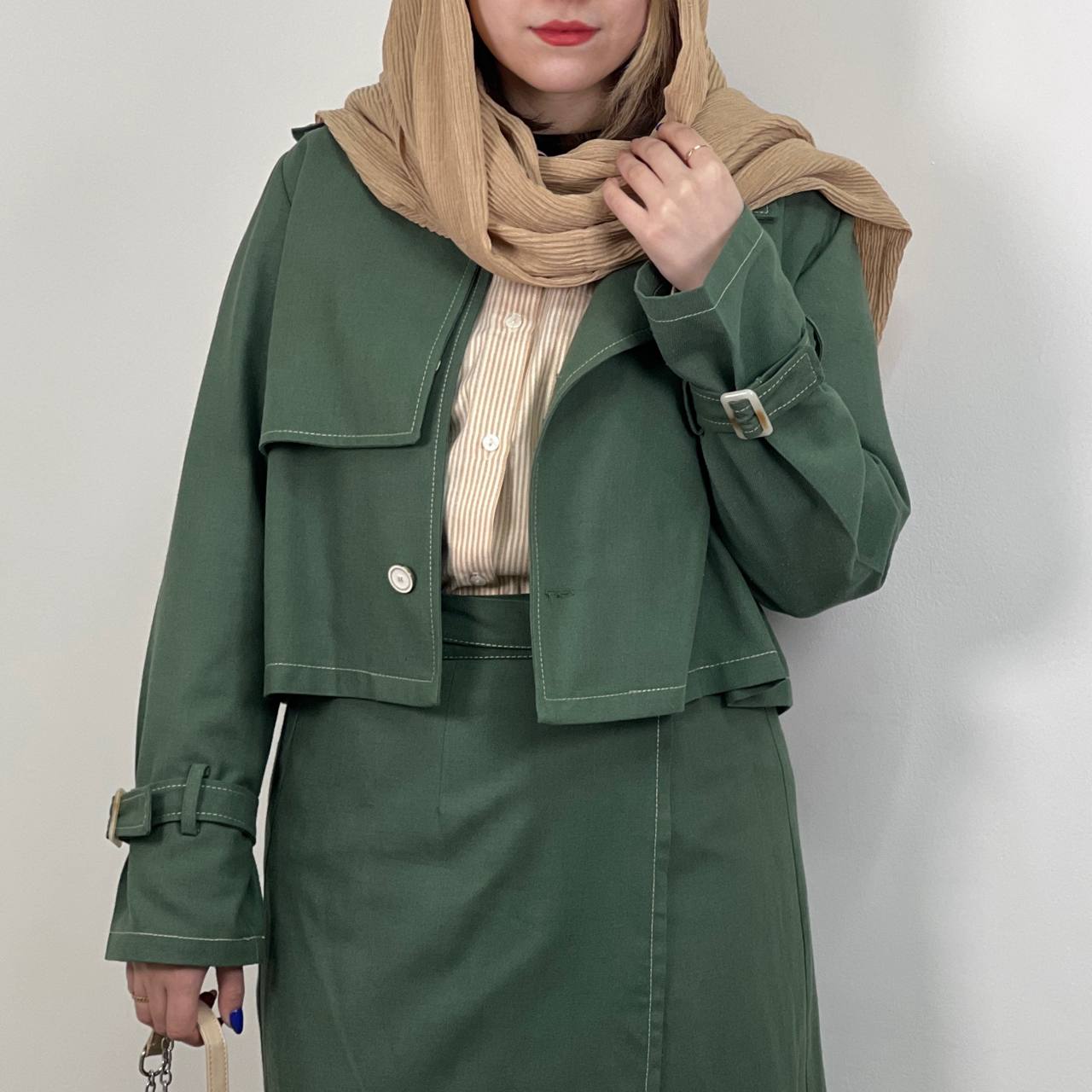 کراپ کت تیارا
