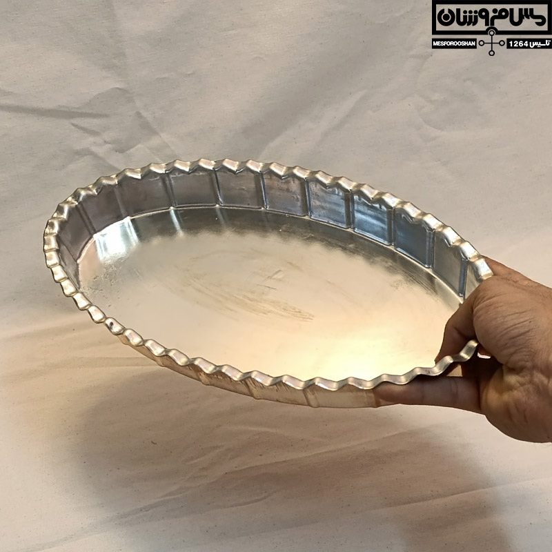 مجمع مسی بیضی چکشی زنجان لبه دار نانو | سایز 2 _ قطر 23*40 | دیس ظروف پذیرایی مسی مدل شوکا