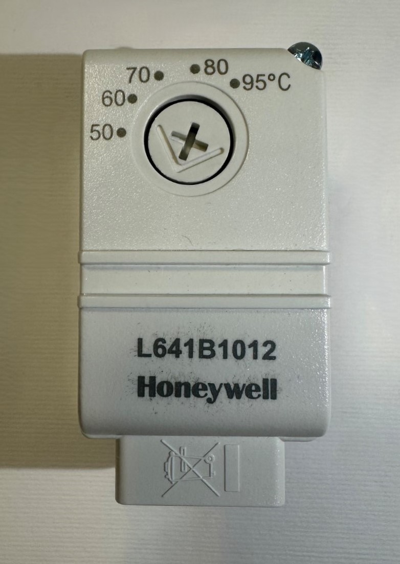 ترموستات جداری L641B هانیول