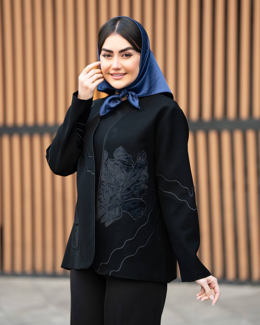 کت " بهارا "رنگ مشکی از کالکشن بهار ۱۴۰۵