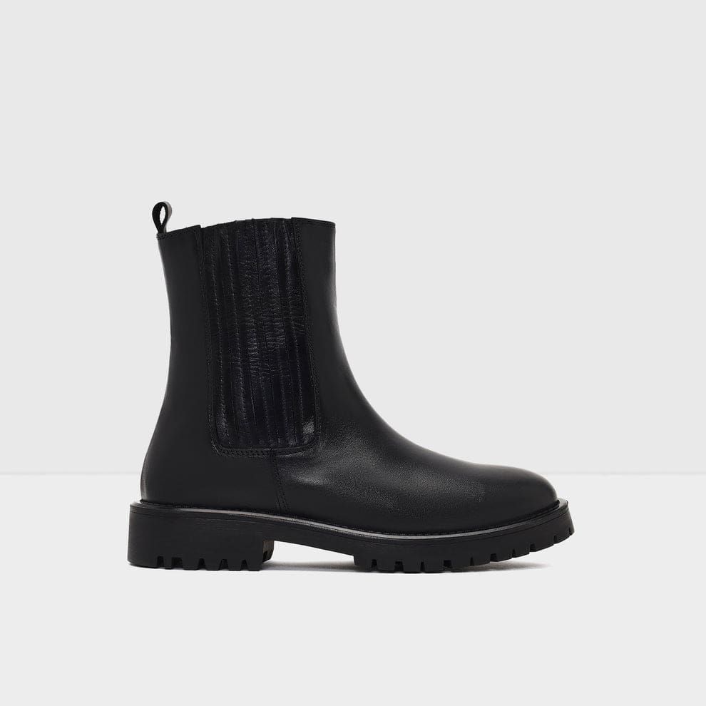 بوت زنانه مشکی چرم بژ بدون پاشنه آلدو IYO-TR – ALDO