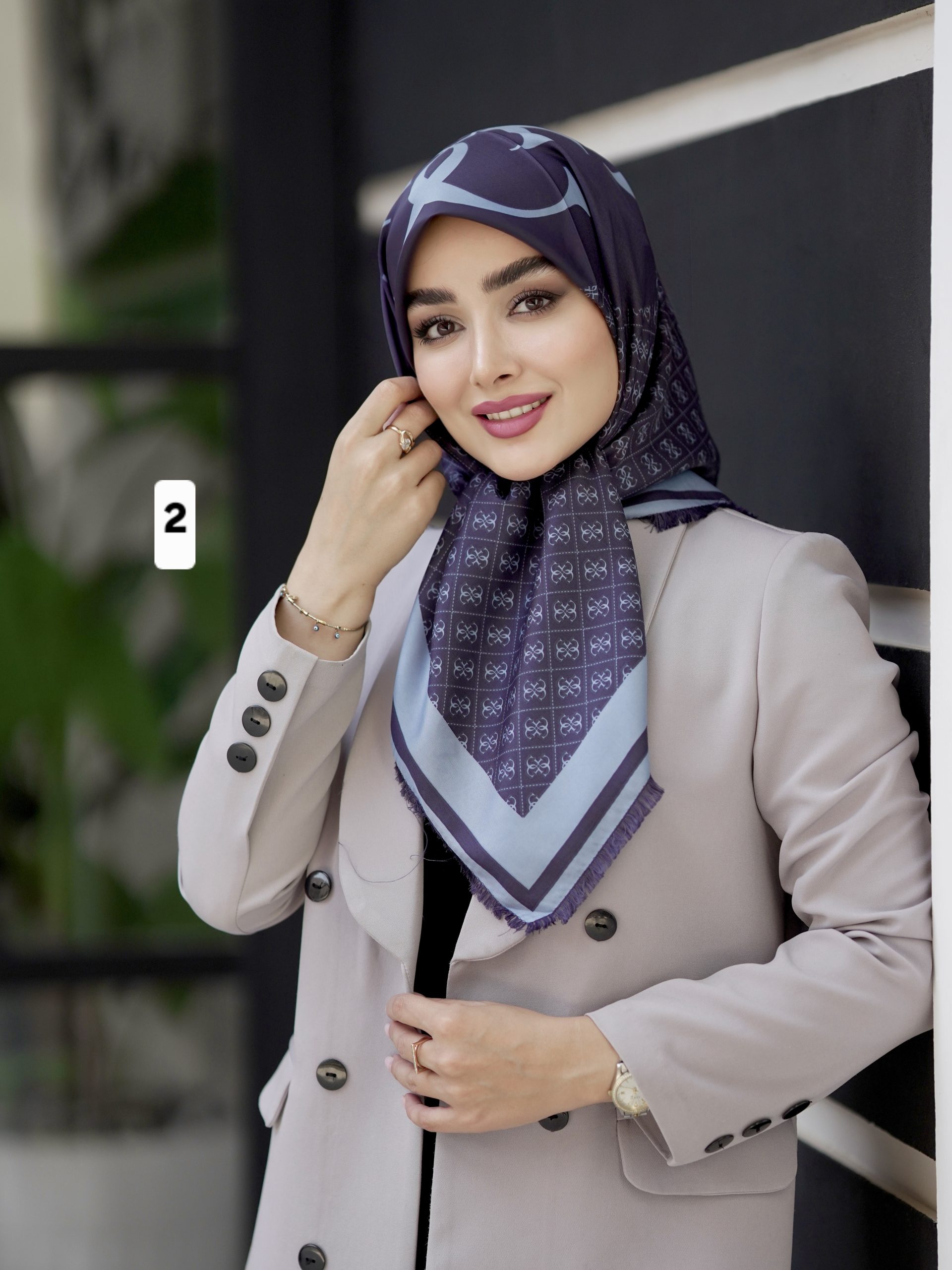 روسری ابریشم توییل قواره کوچک کد ۱۰۸۲ - 2