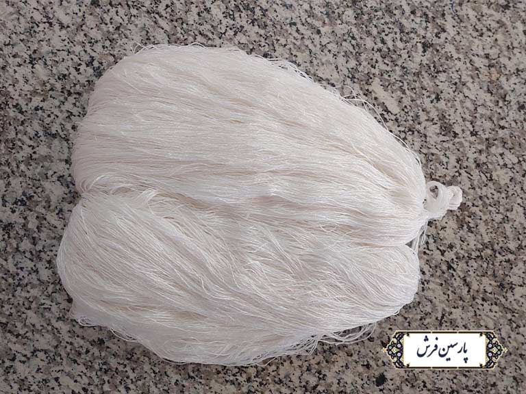 نخ ابریشم بافت درجه یک کاشان