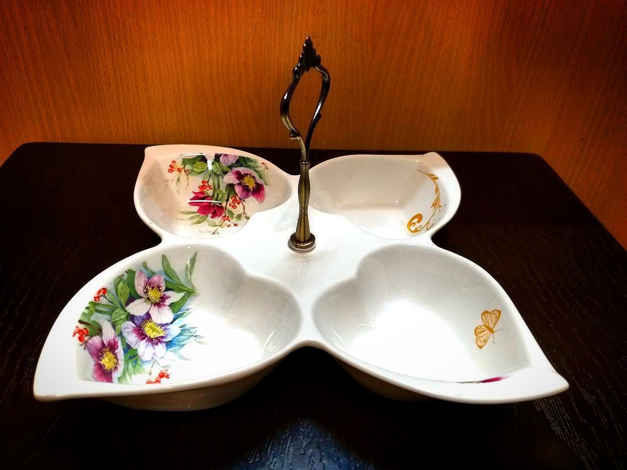 اردورخوری بی.یو.کی bvk مدل قلب گلدار ۴خانه