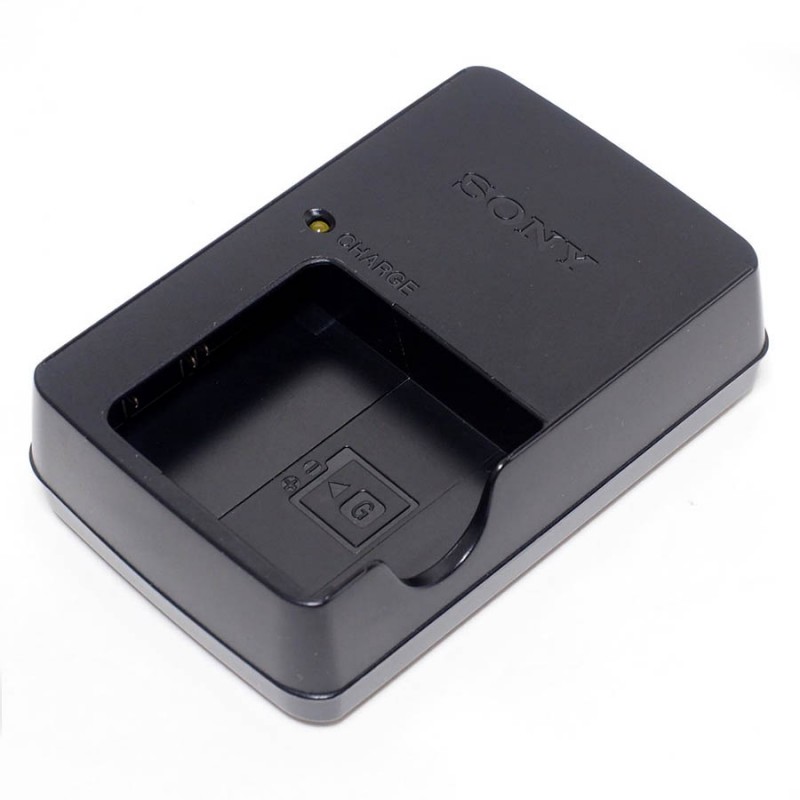 شارژر دوربین سونی مدل Sony BC-CSGB مناسب باتری BG1