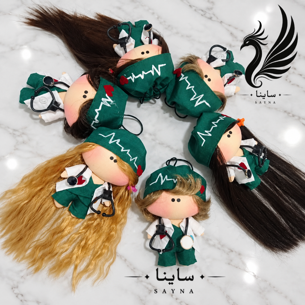 عروسک آویز پزشک
