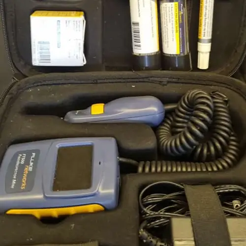 فایبر اسکوپ fluke و مانیتور نو آکبند