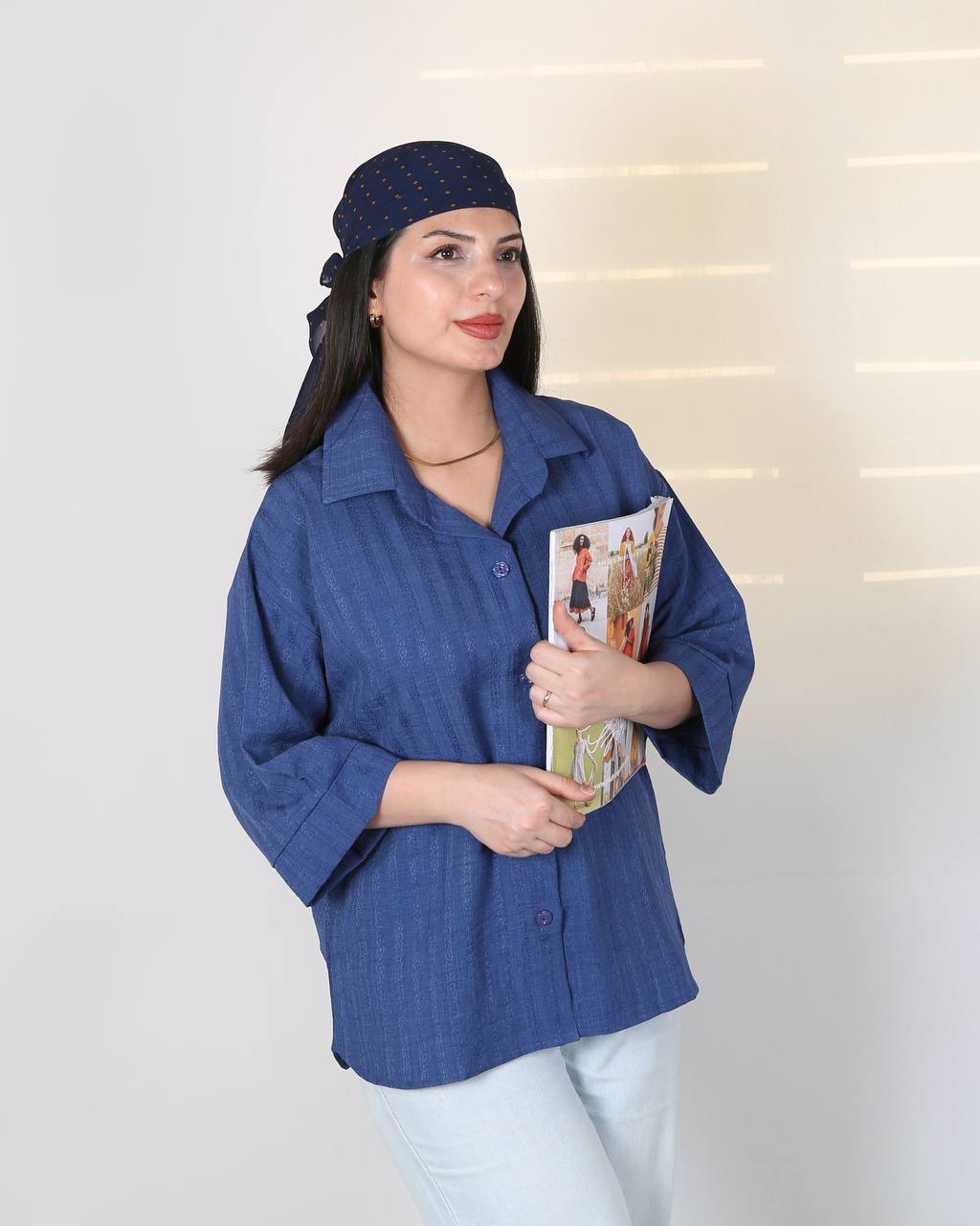 شومیز باکسی شانتون طرحدار نیلی