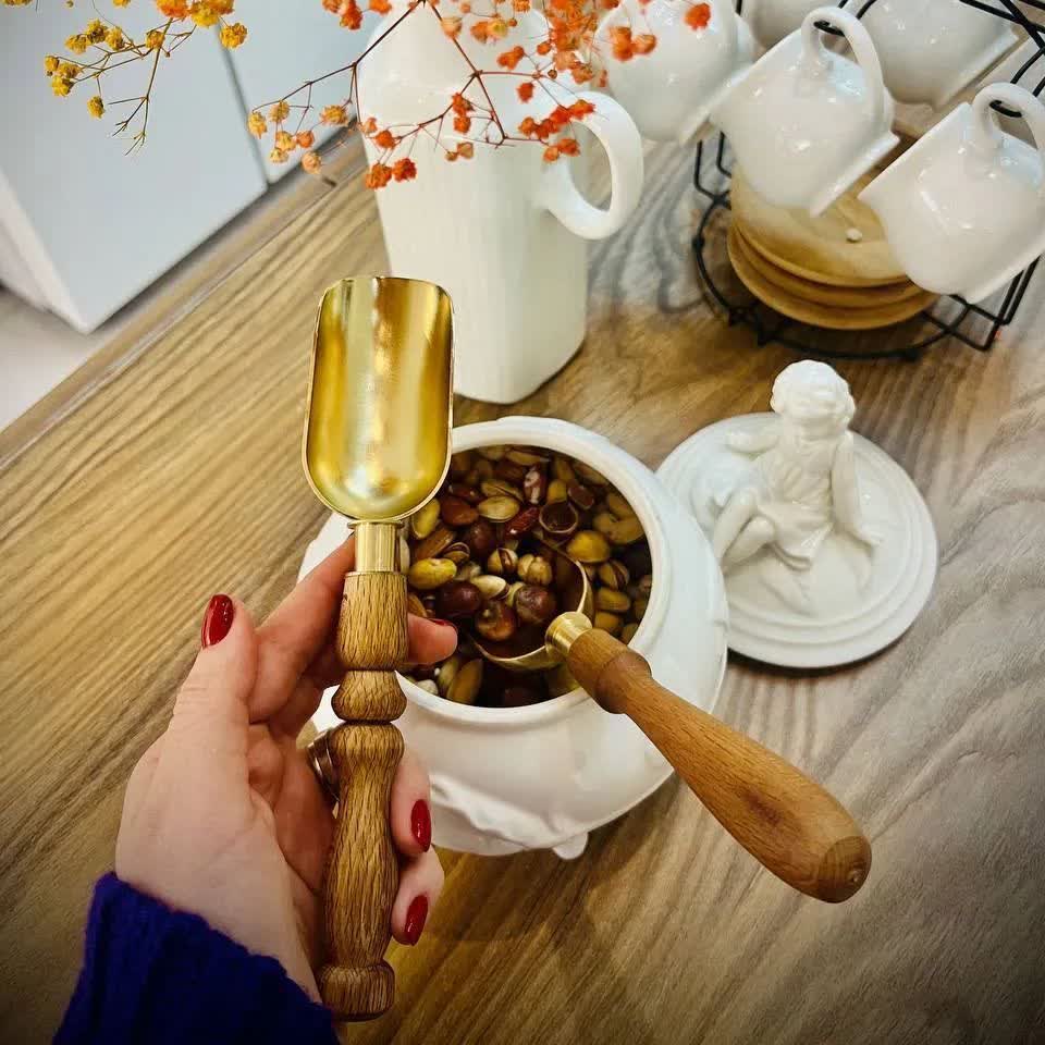 قاشق آجیل خوری