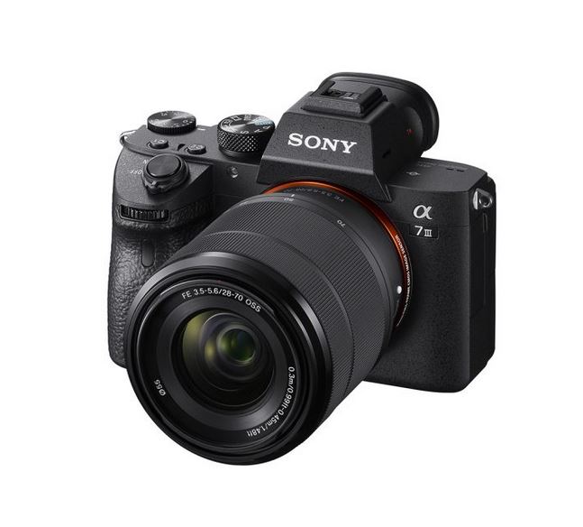 دوربین بدون آینه فول فریم سونی a7III با کیت لنز FE 28-70mm F3.5-5.6 OSS