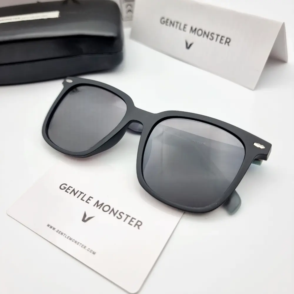 عینک دودی Gentle monster مدل D7367