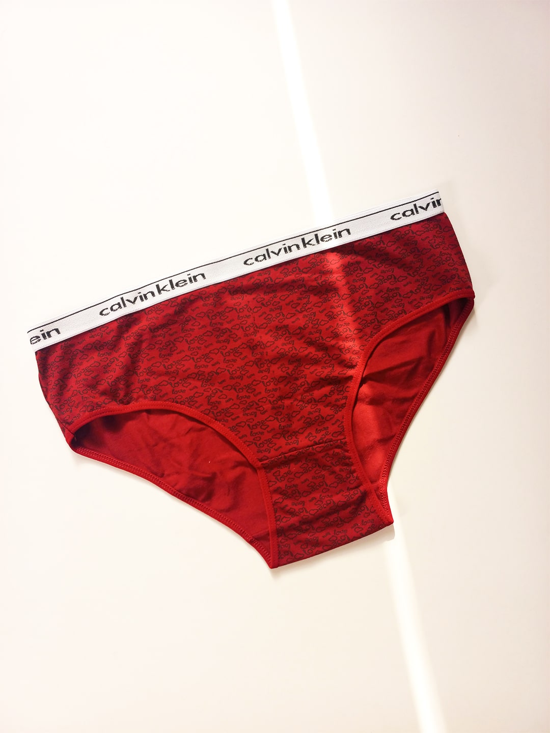 شورت نخی زنانه راحتی طرح دار Calvin Klein مدل فانتزی- سایز 4XL