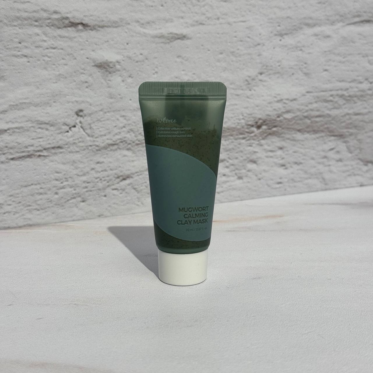 ماسك خاک رس لایه بردار ماگورت ایزنتری 20 میل Isntree Mugwort Calming Clay Mask Mini