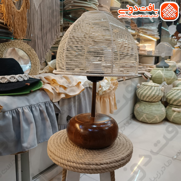 آباژور رومیزی رافیا سفید پایه چوبی کد 015112