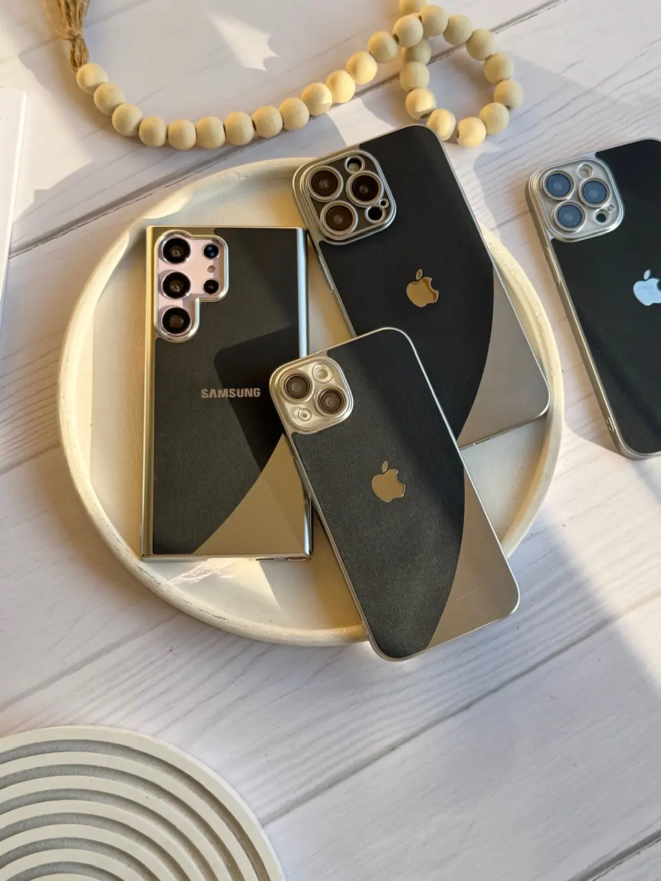 قاب متالیکا آیفون
