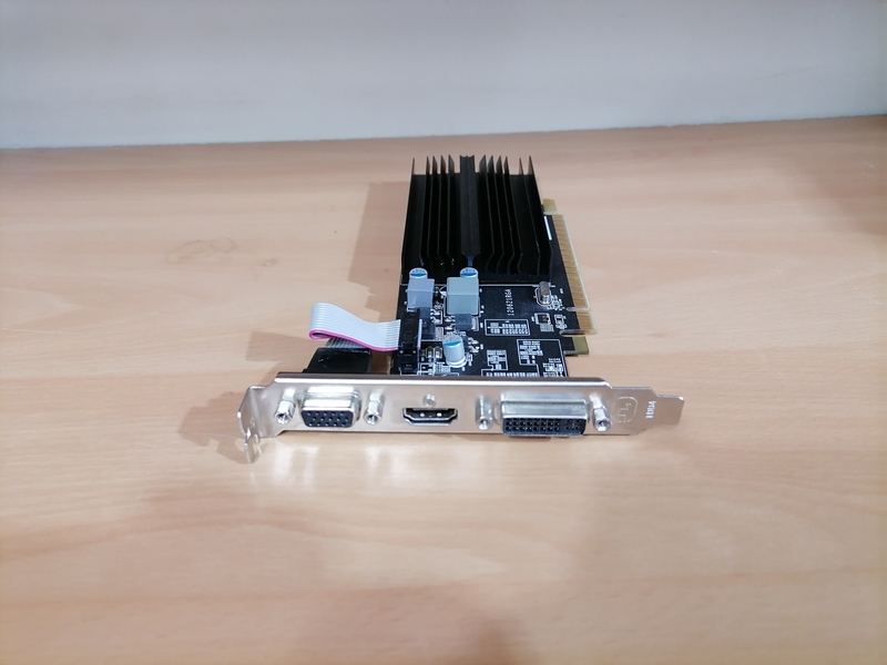 گرافیک ATI Radeon 5450 2GB برند XFX - استوک