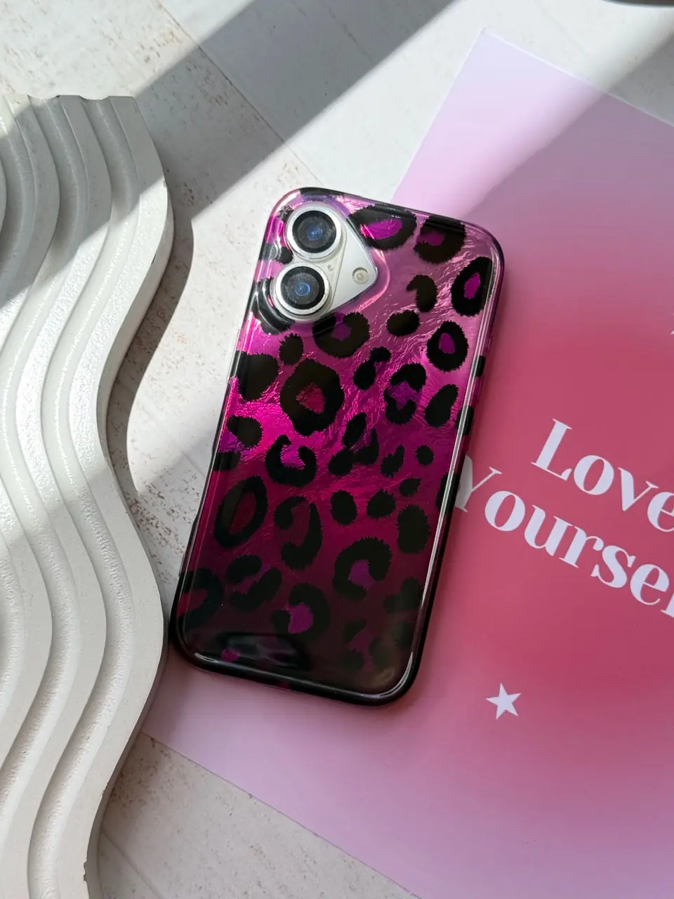 قاب Foxy Violet آیفون (کدC2227)