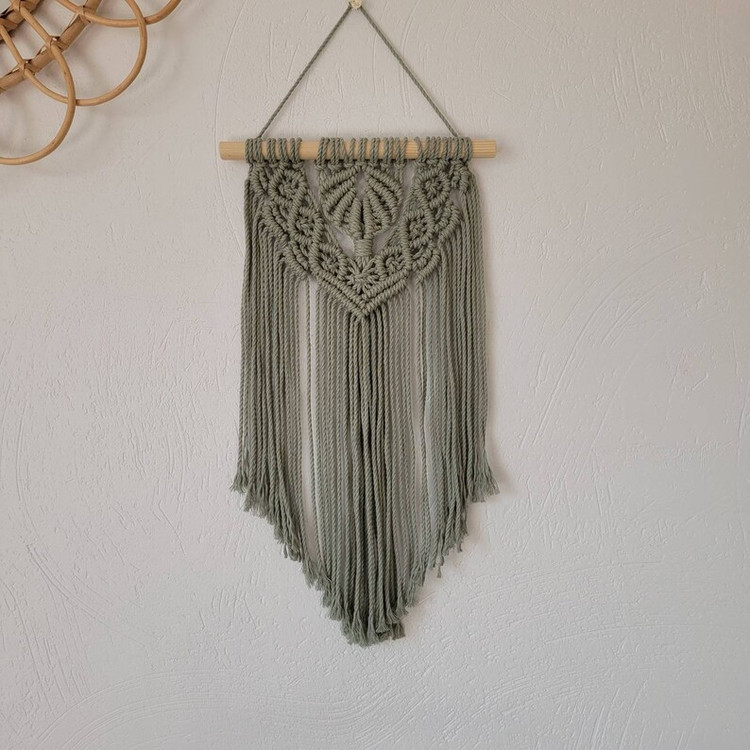 دیوارکوب مکرومه کد 150 برند گره چی و رنگ دلخواه